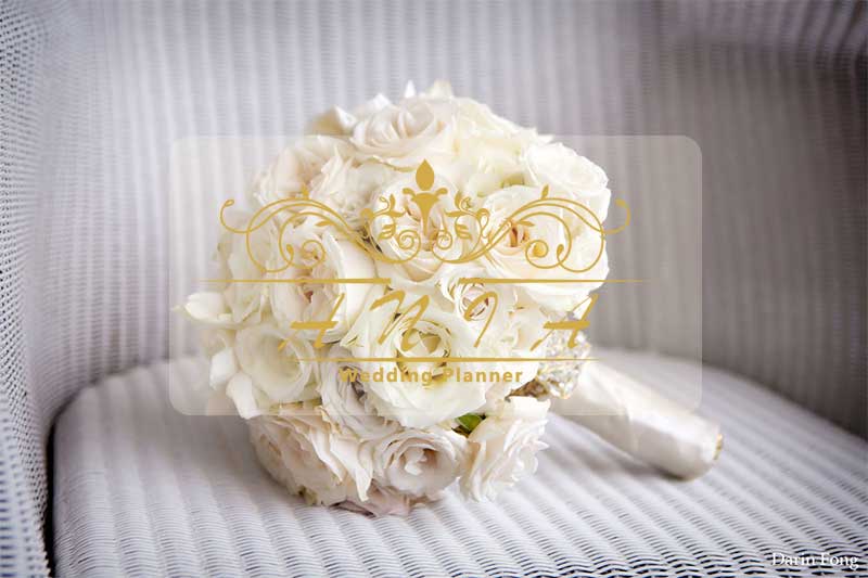 دسته گل عروس- دیزاین سفید